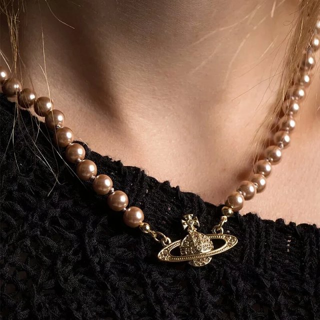 Vivienne Westwood Necklace: seller detail photo 7