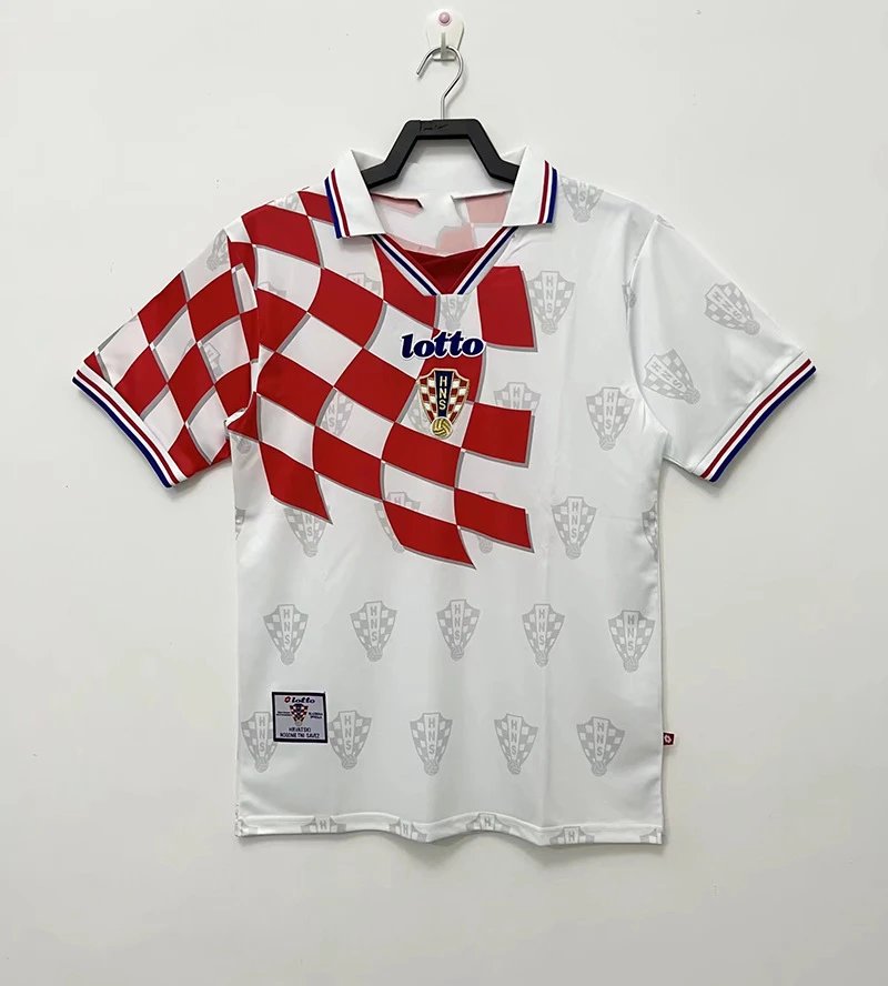 1998 Croatia Home