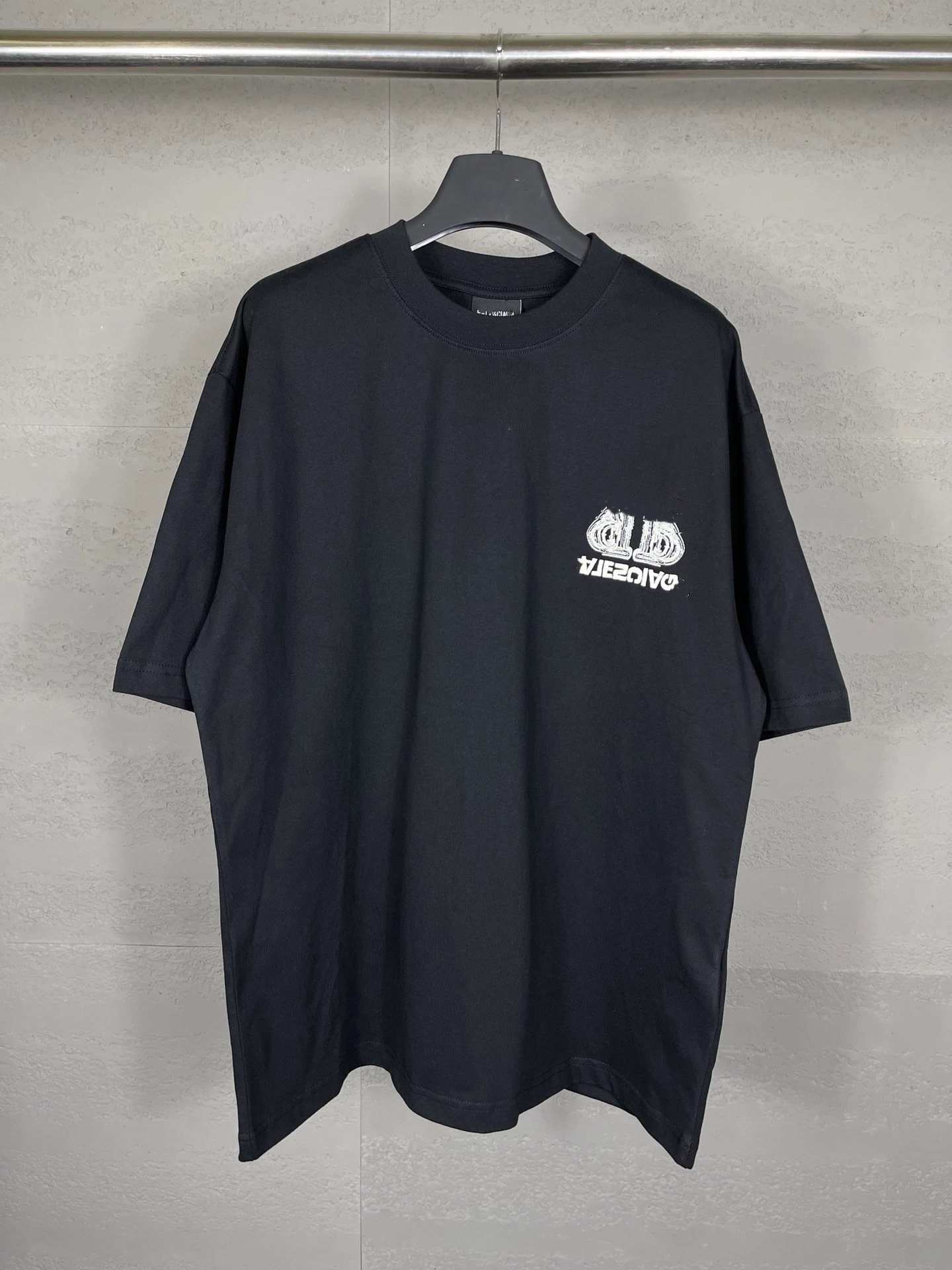 Black (anti letter logo embroidery)