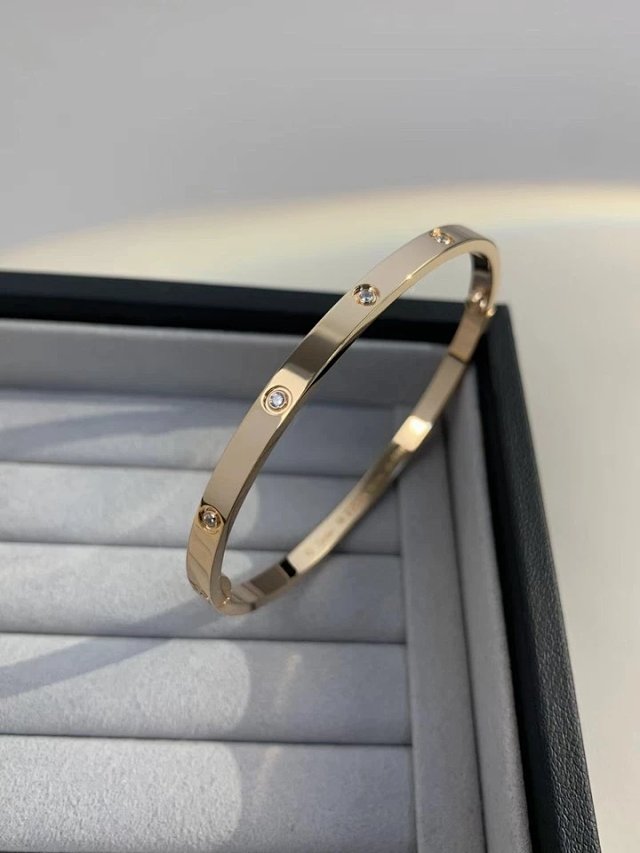 Cartier Bracelet: seller detail photo 11