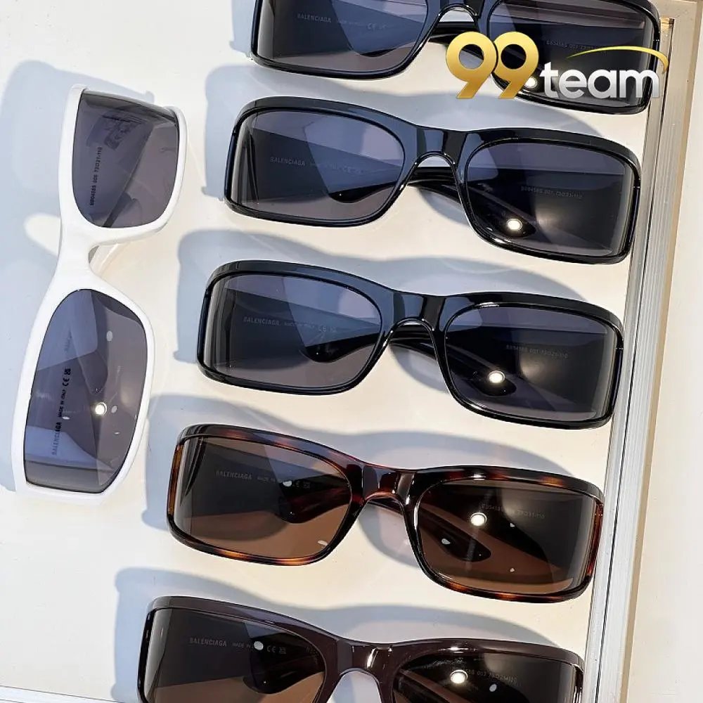 Balenciaga Glasses