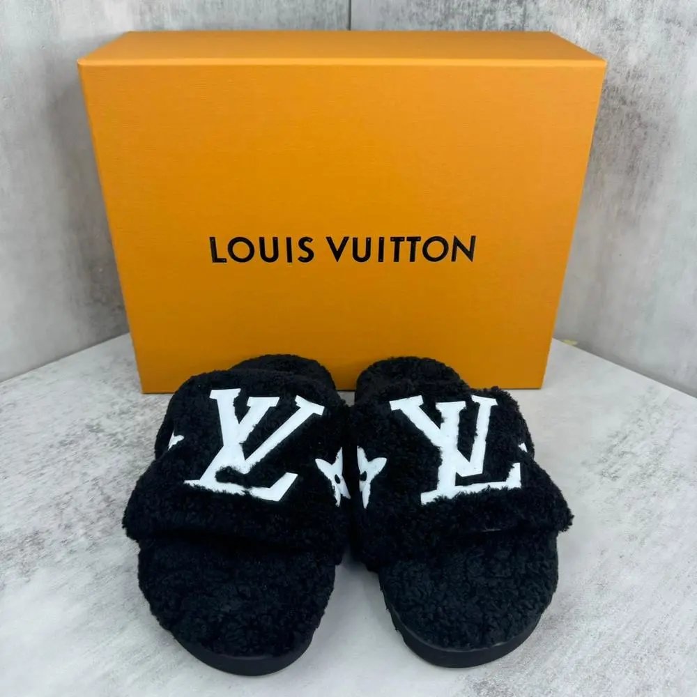 Louis Vuitton Slippers Shearling LV Monogram Slide — Style 5