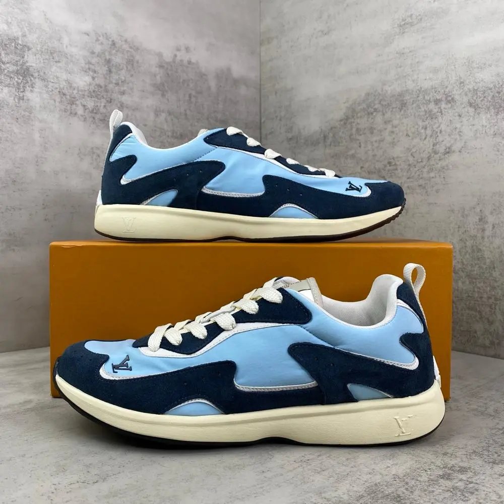 Louis Vuitton Sneakers Low-Top Leather and Suede image 5