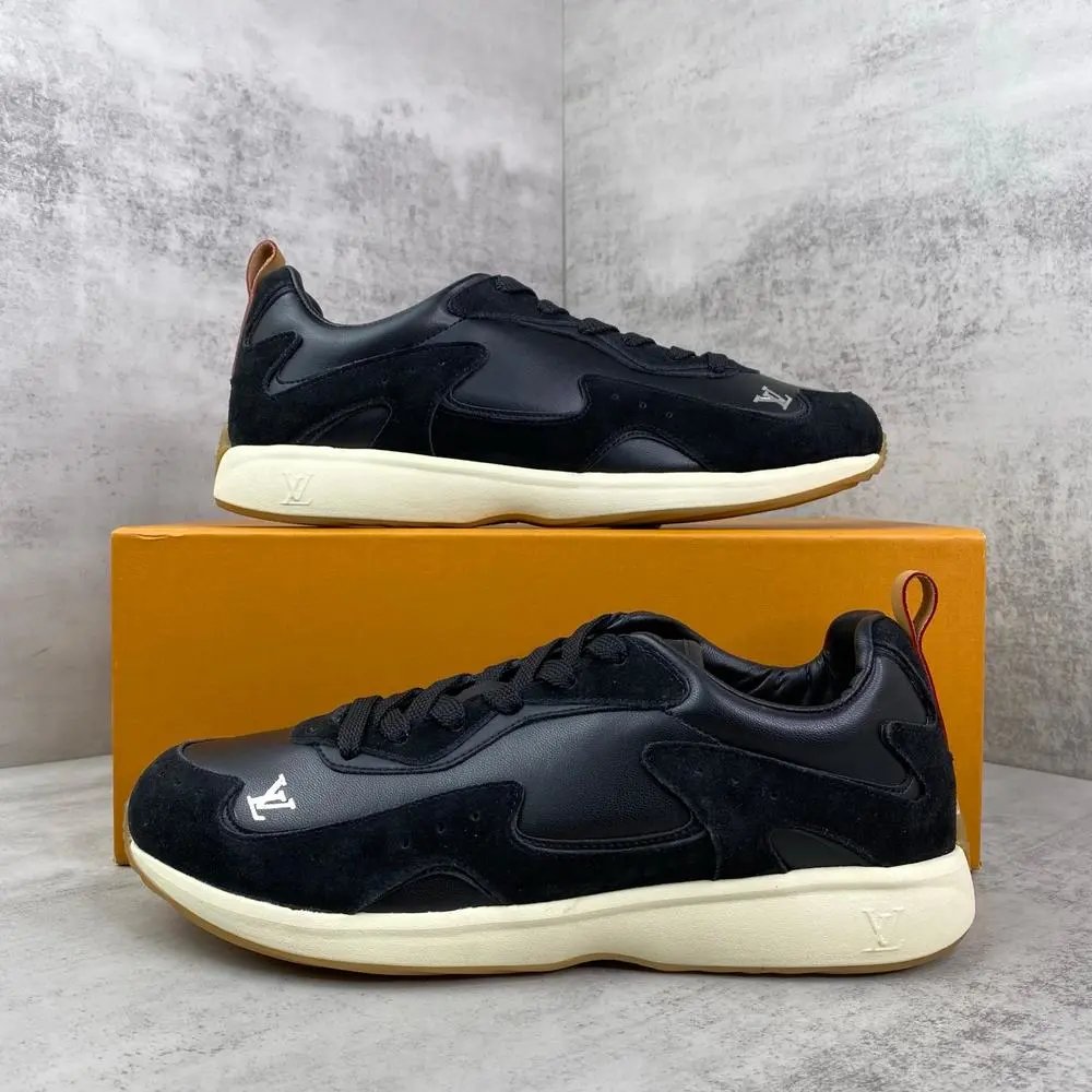 Louis Vuitton Sneakers Low-Top Leather and Suede image 3