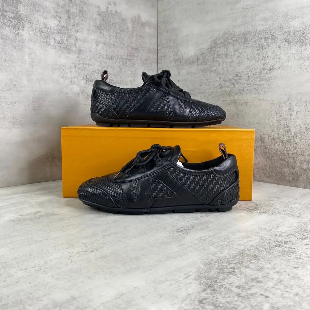 Louis Vuitton Sneakers Low-Top LV Logo image 5