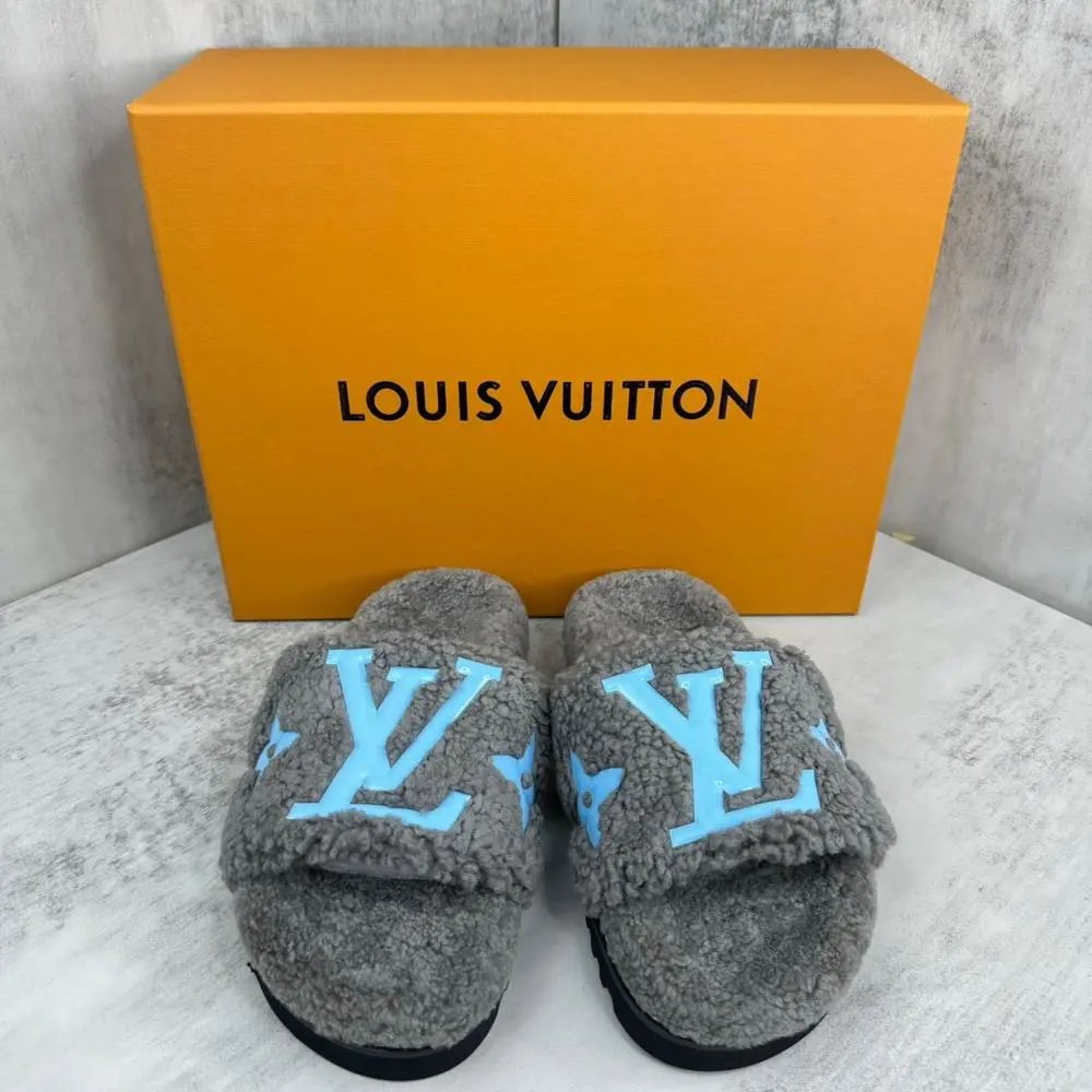 Louis Vuitton Slippers Shearling LV Monogram Slide — Style 4