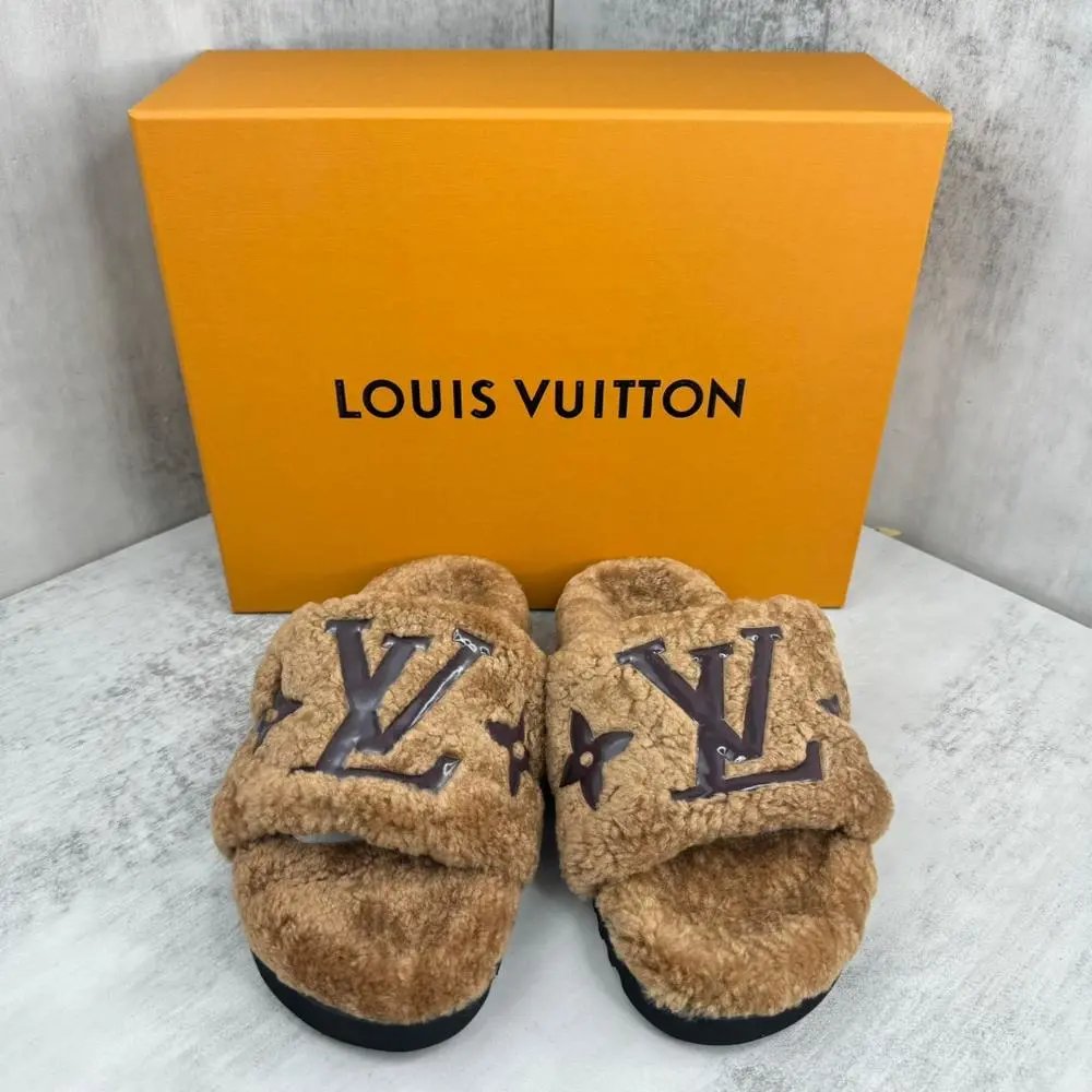Louis Vuitton Slippers Shearling LV Monogram Slide — Style 2