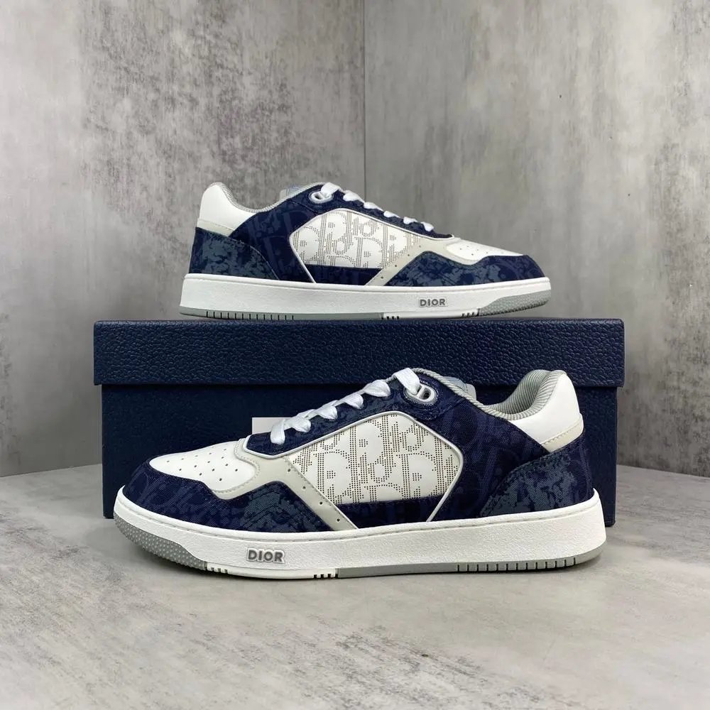 Dior Sneakers B27 low-top with Oblique panels image 2
