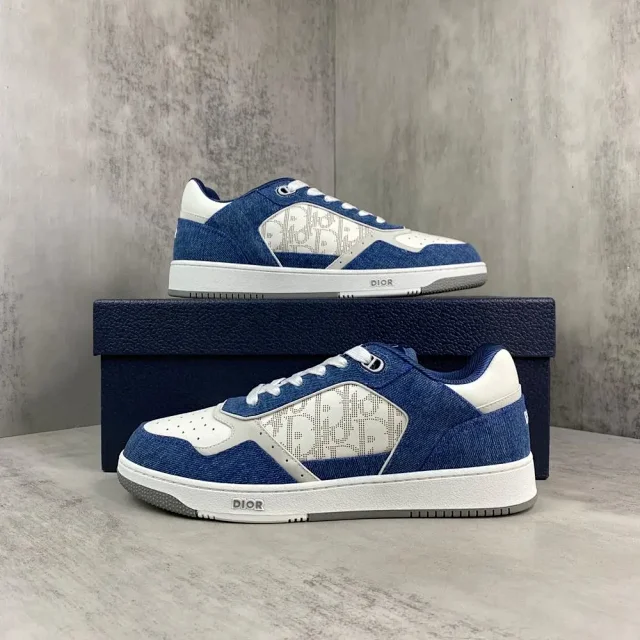 Dior Sneakers B27 low-top with Oblique panels product detail image 3