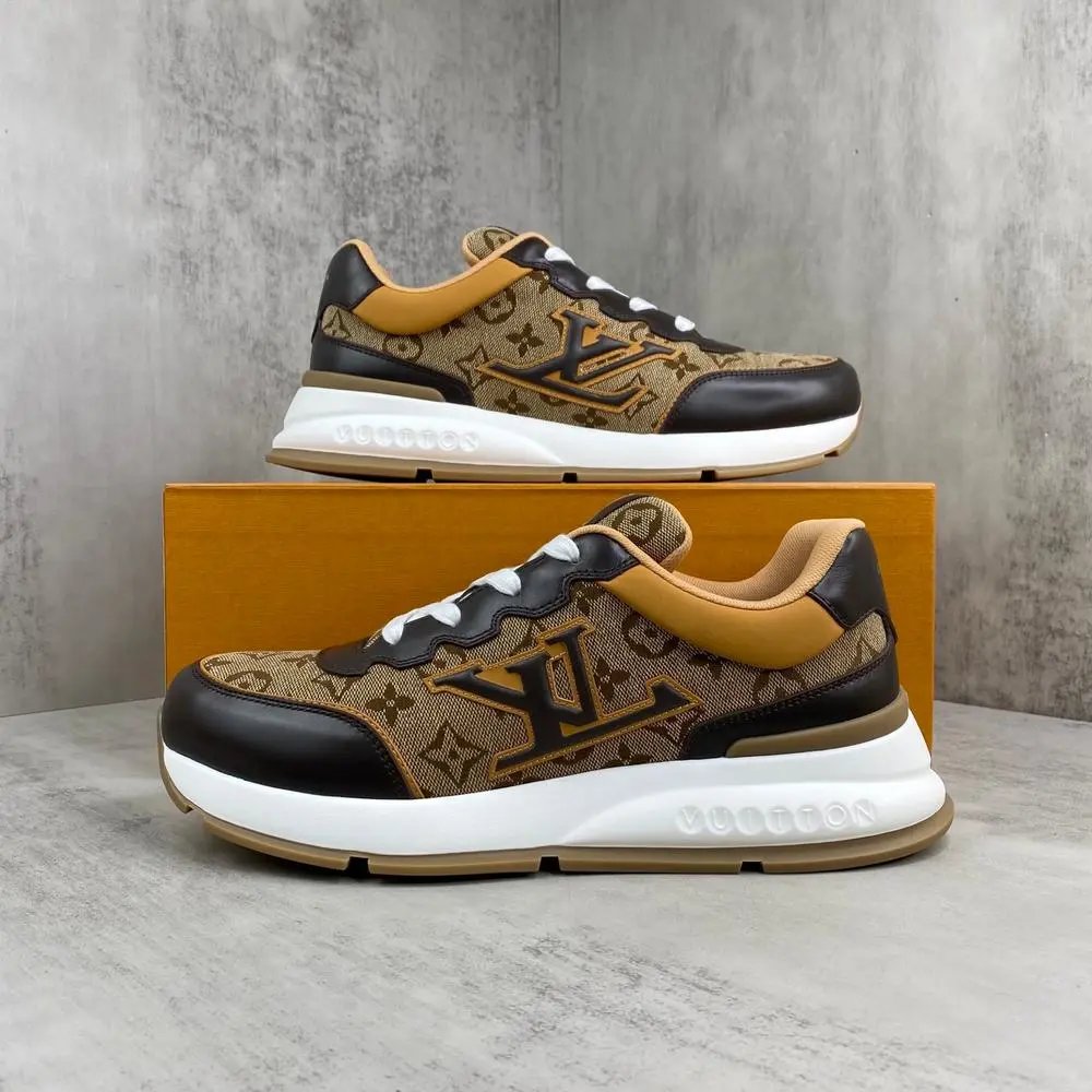 Louis Vuitton Sneakers Low-Top Lace-Up with LV Side Logo — Style 5