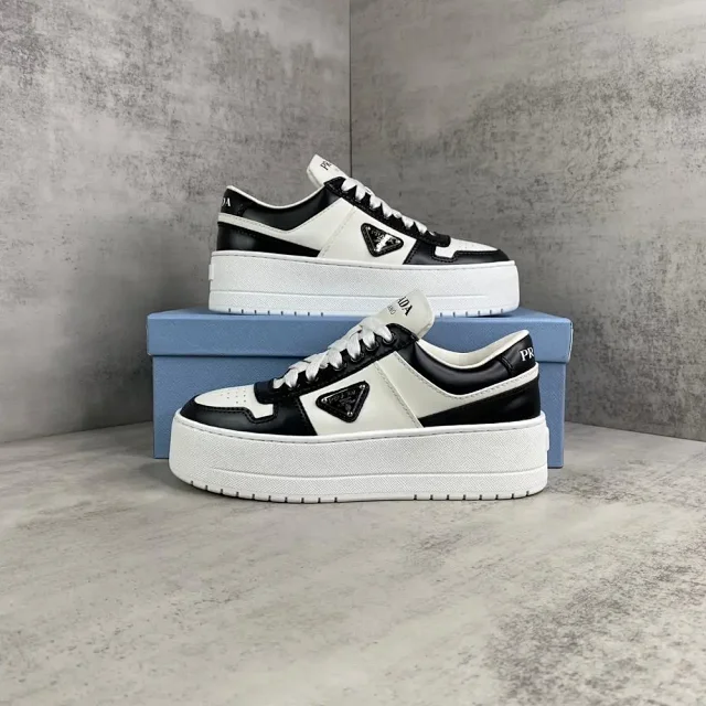 Prada Sneakers Low-Top Platform product detail image 5