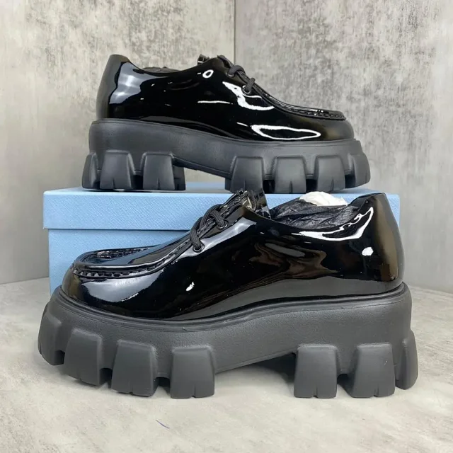 Unbranded Leather Shoes Chunky platform lug-sole lace-up and buckle loafer product detail image 5