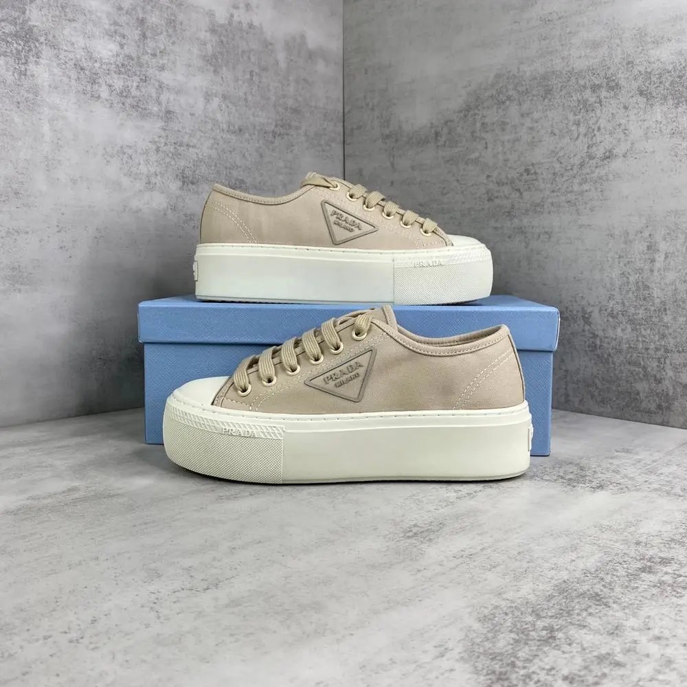 Prada Sneakers Low-Top Platform image 2