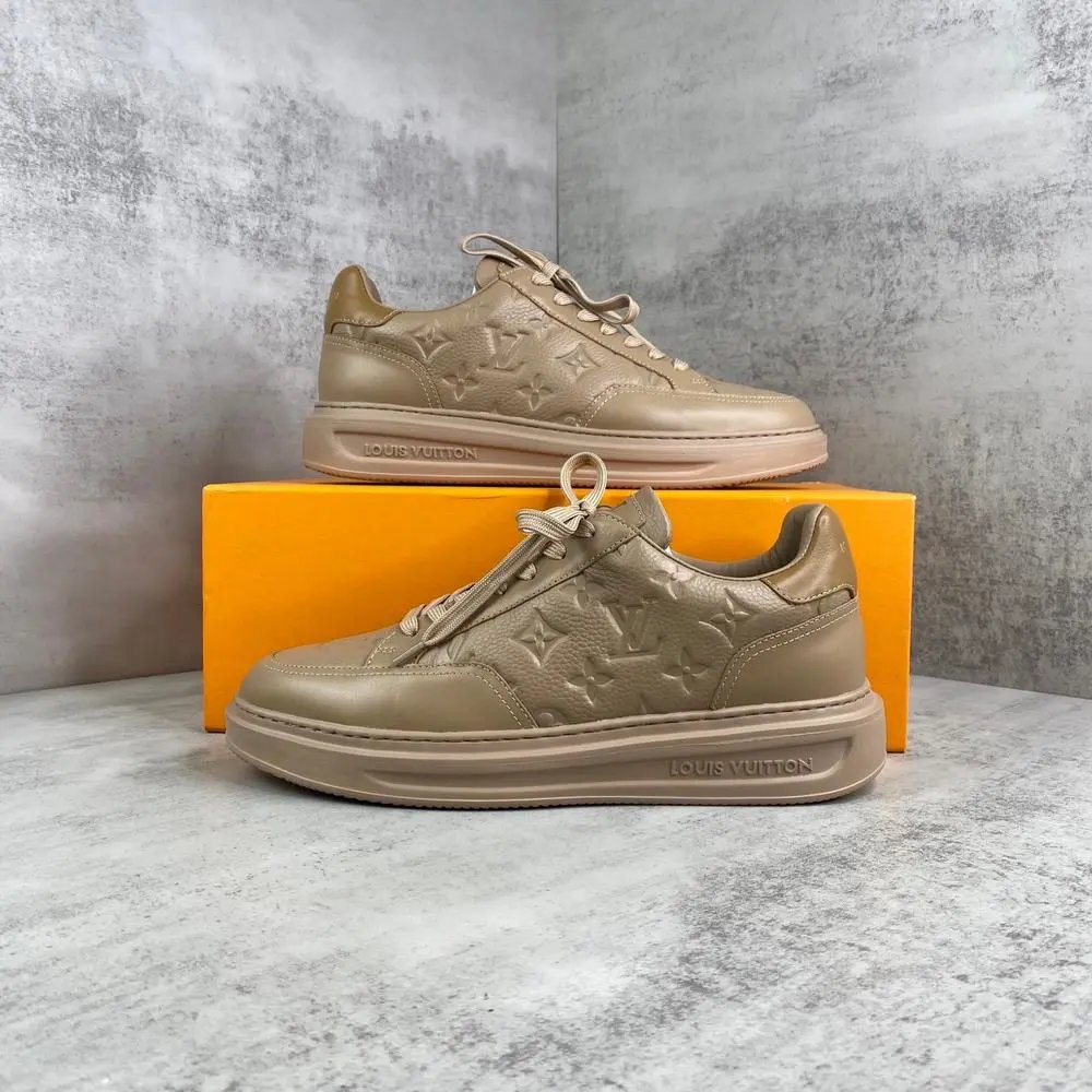 Louis Vuitton Sneakers Beverly Hills Monogram-Embossed Leather Low-Top image 2