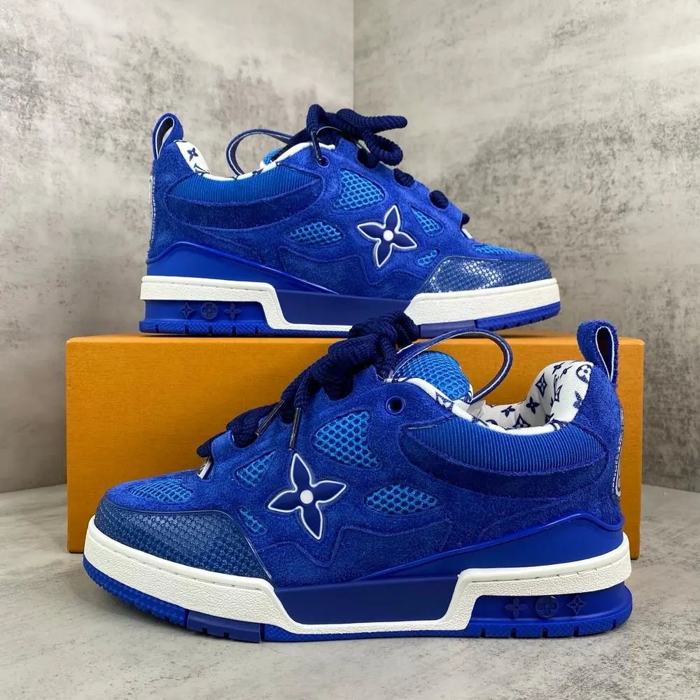 Louis Vuitton Sneakers High-Top Flower Monogram Design — Style 1