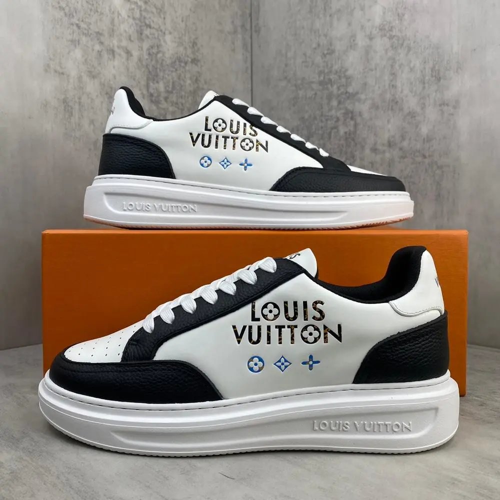 Louis Vuitton Sneakers LV Trainer — Style 8