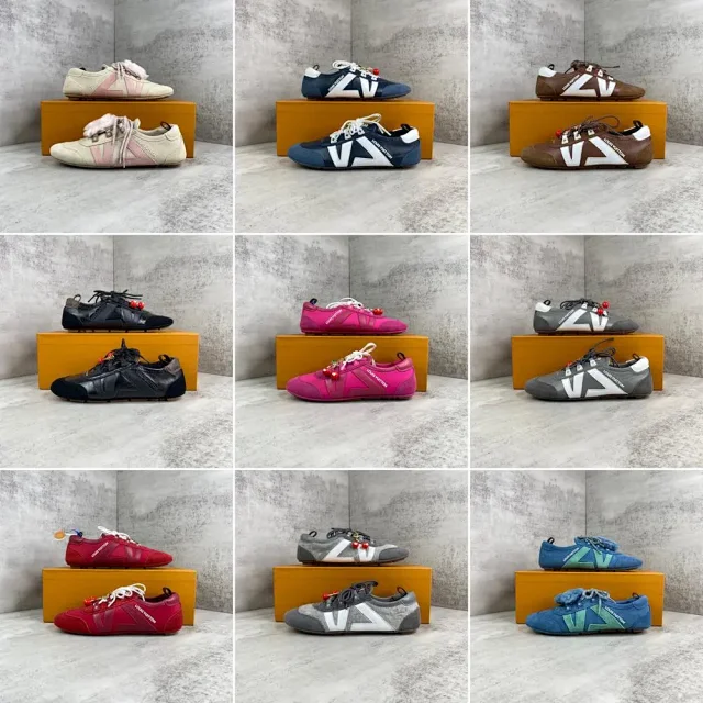 Louis Vuitton Sneakers Low-Top LV Logo product detail image 1