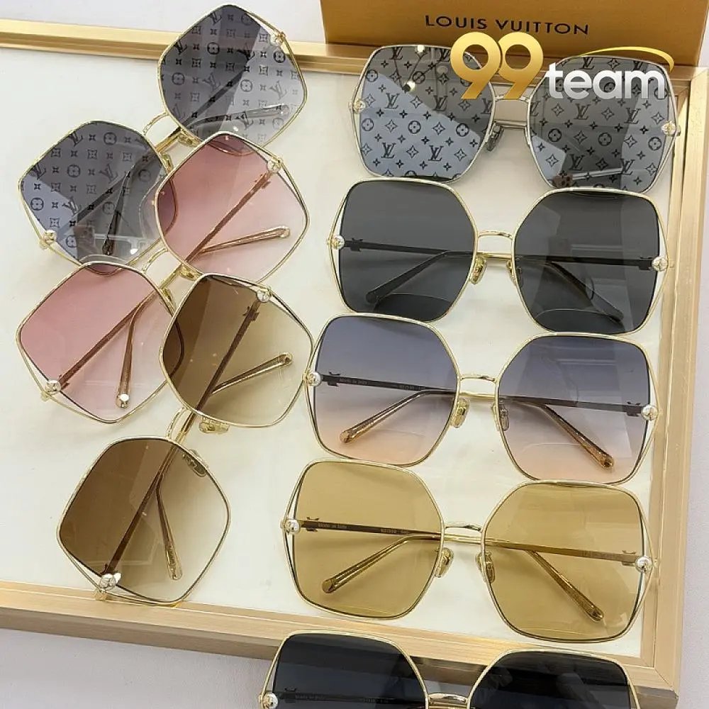 Louis Vuitton Glasses — W2CFinds curated find
