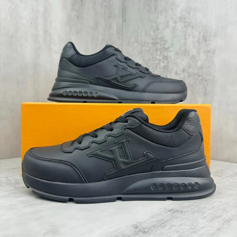 Louis Vuitton Sneakers Low-Top Lace-Up with LV Side Logo — Style 9