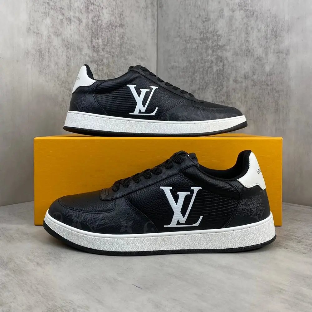 Louis Vuitton Sneakers Low-top lace-up with LV Monogram side logo image 3