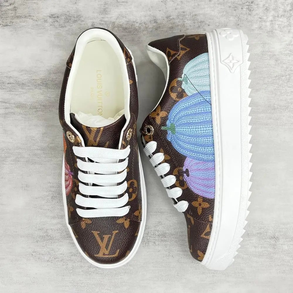 Louis Vuitton Sneakers Time Out image 5