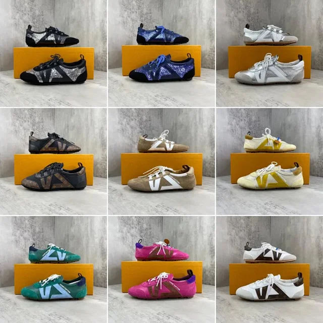 Louis Vuitton Sneakers Low-Top with Oversized LV Side Panels product detail image 1