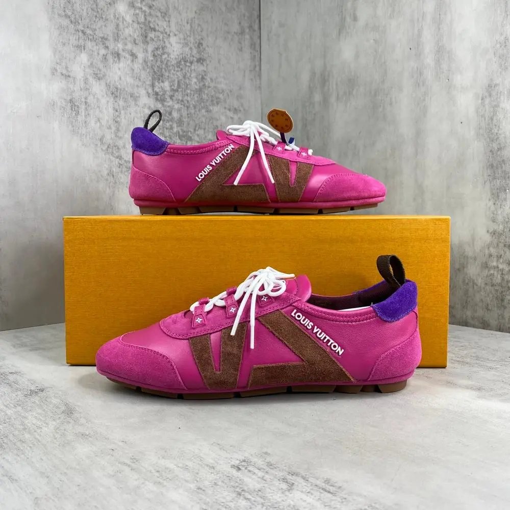 Louis Vuitton Sneakers Low-Top with Oversized LV Side Panels image 9