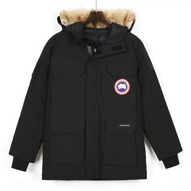 Canada Goose Down Jackets Fur-Trim Hooded Jacket product detail image 2