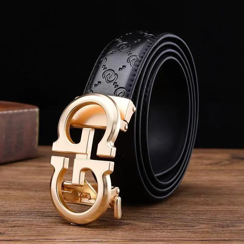 Gold 8-character buckle CC Bring