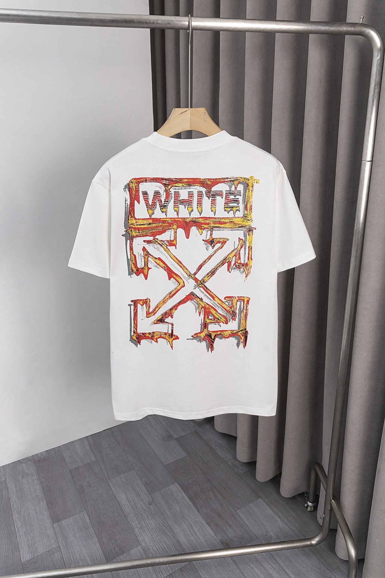 S 022 white