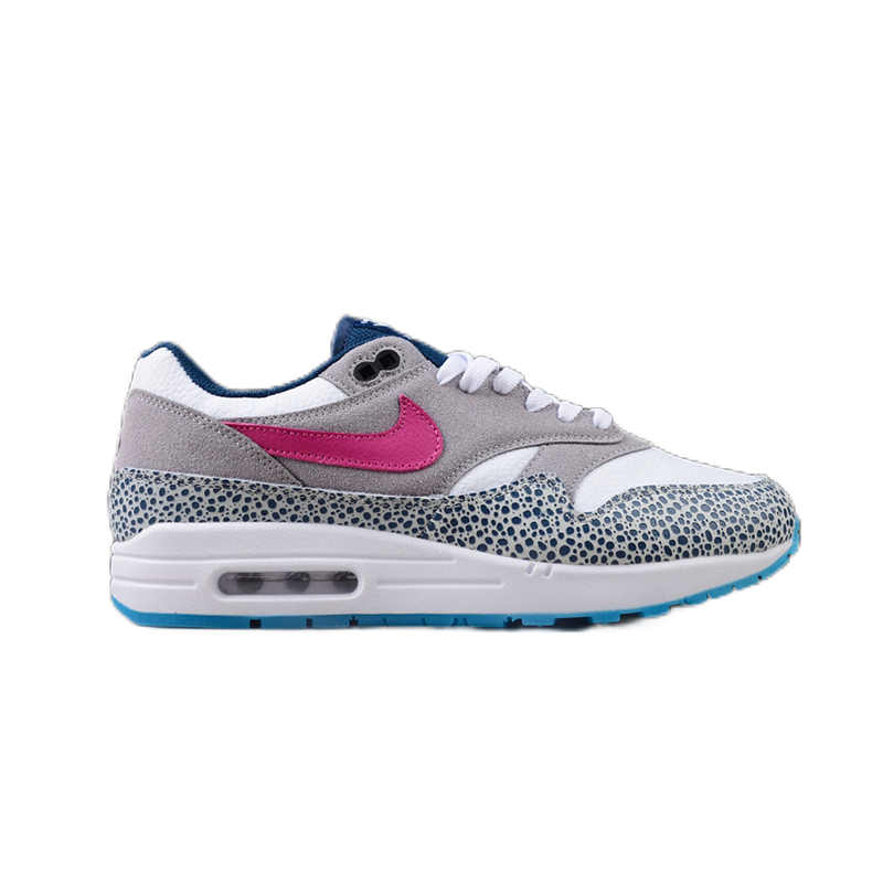 Nike Sneakers Low-top with visible Air cushioning and mesh overlays — 5