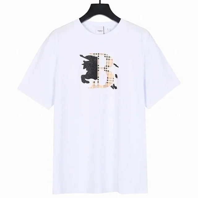 Burberry T-Shirts Short-Sleeve Graphic Print product detail image 4