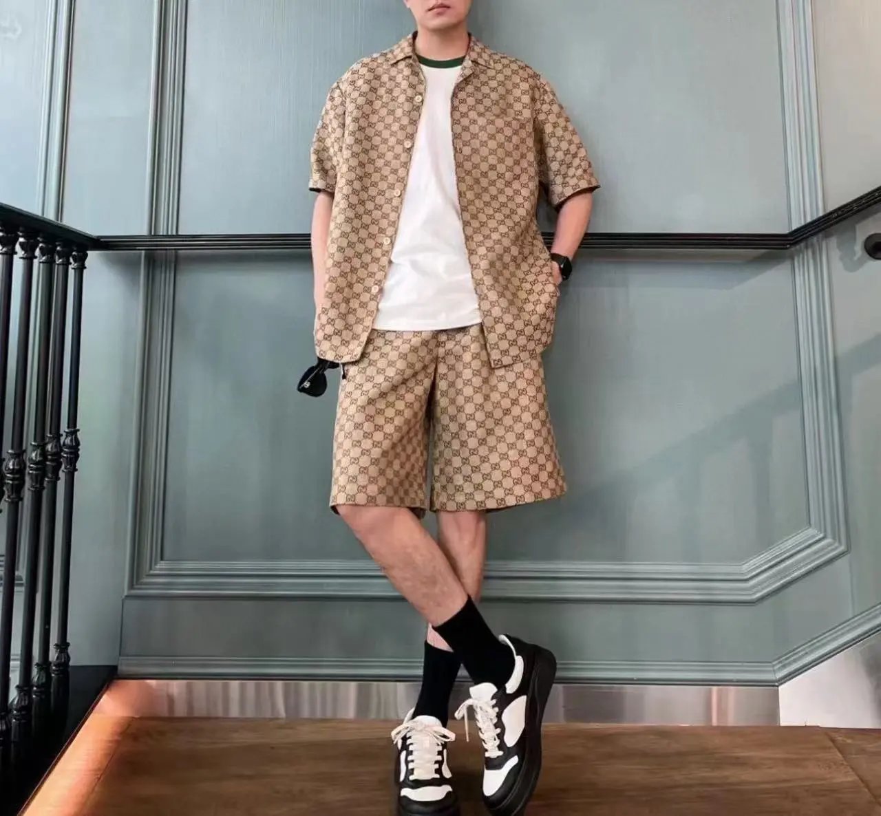 Gucci GG Marmont Short-Sleeve Shirt Beige Print Shirt - 5