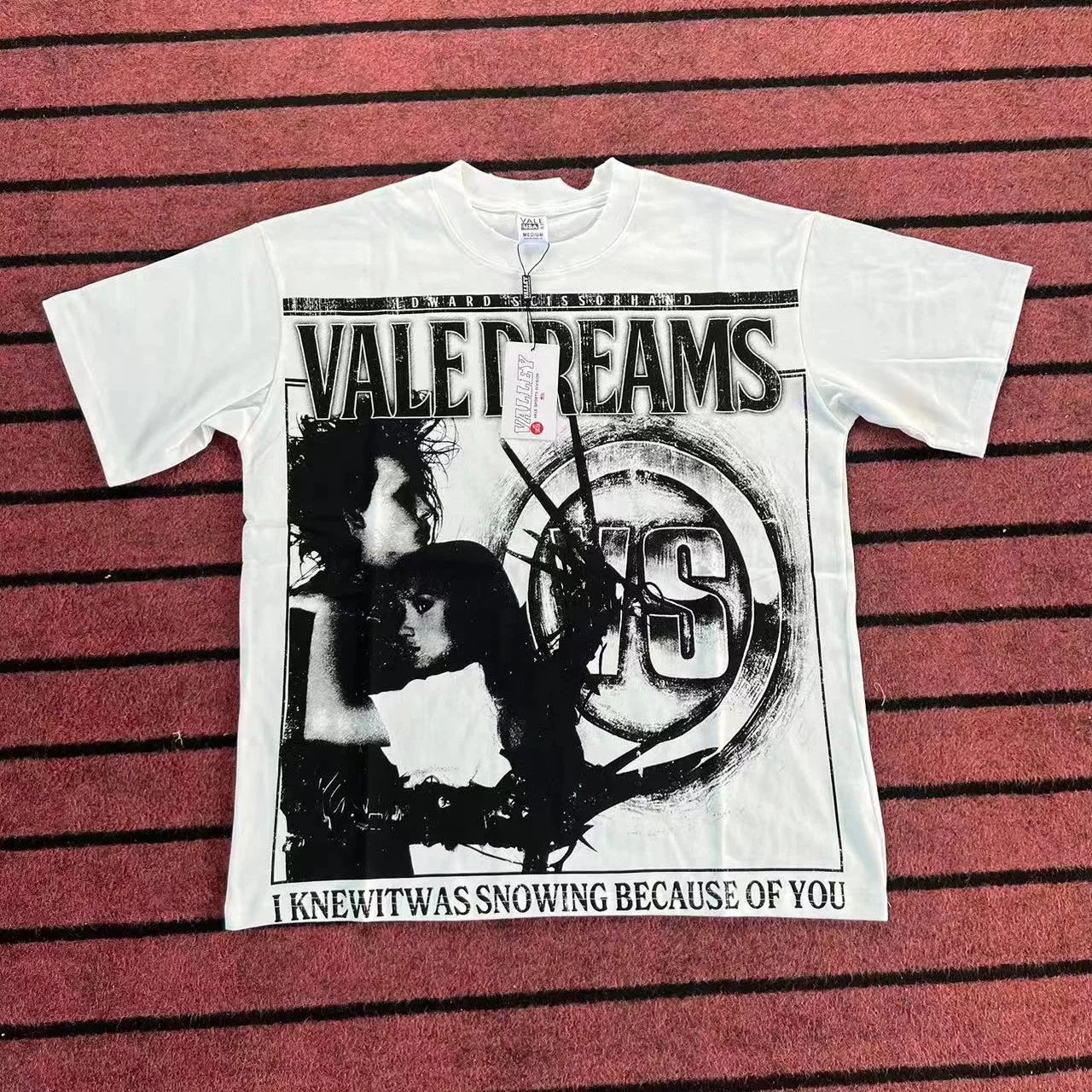 Vale Dreams Vale Dreams I Knew It Was Snowing Because Of You White T-Shirt White