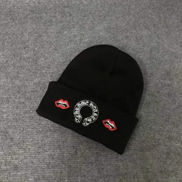 Design Embroidered Gothic 'CH' Beanie Red - 13