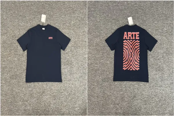 Arte Graphic Print Navy T-Shirt - 1