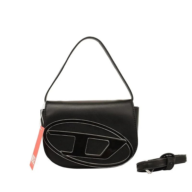 Diesel Shoulder Bags 1DR Oval-D Bag image 2