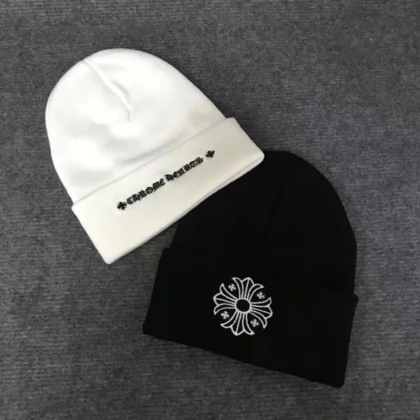 Design Embroidered Gothic 'CH' Beanie Red - 11