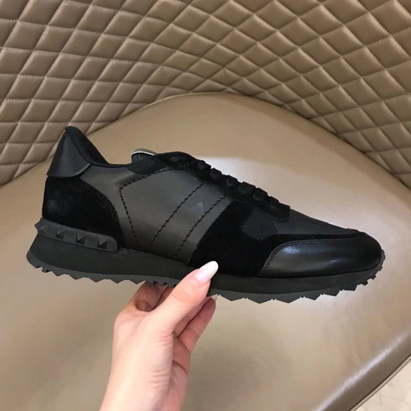 Unbranded Sneakers Low-Top Star-Patterned with Studded Heel Trim — All black
