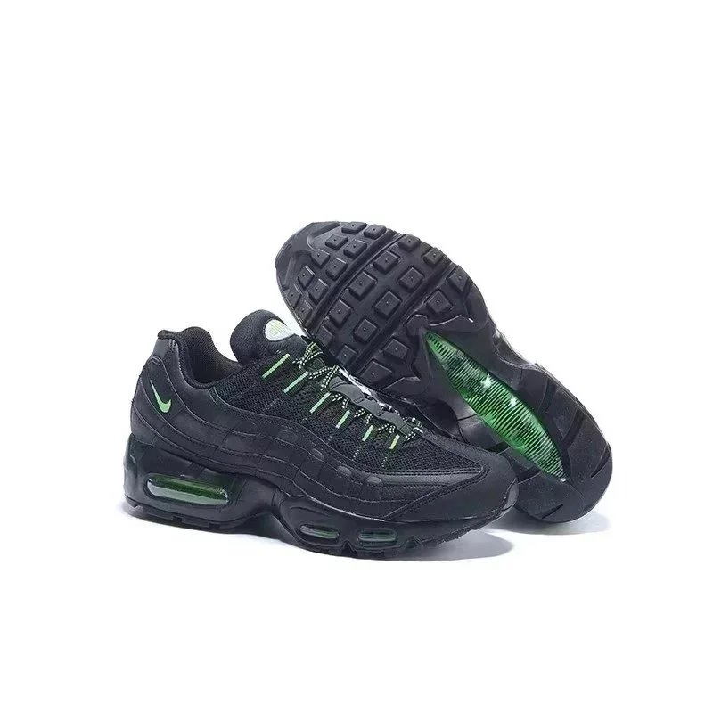 Nike Sneakers Air Max 95 — 15