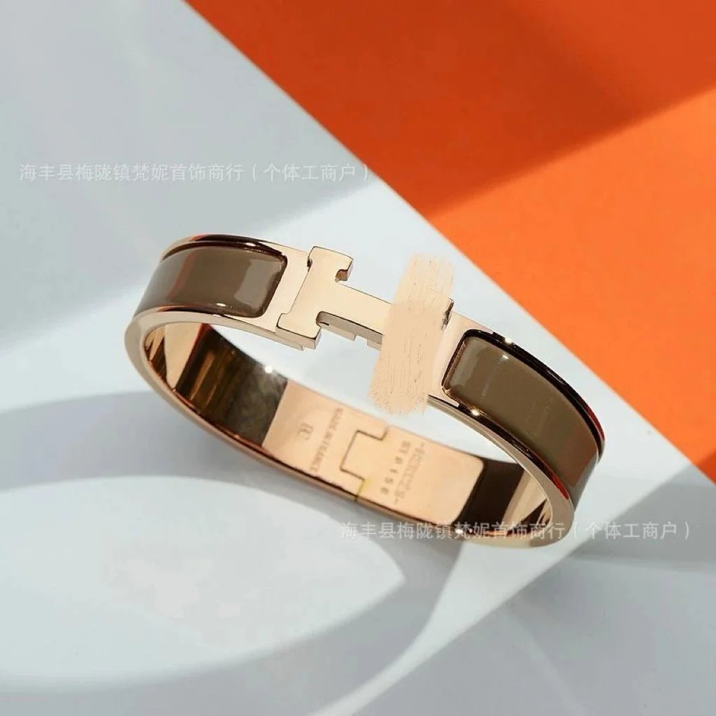 Unbranded Jewelry H-link enamel bangle bracelet — Rose gold elephant gray H bracelet with packing