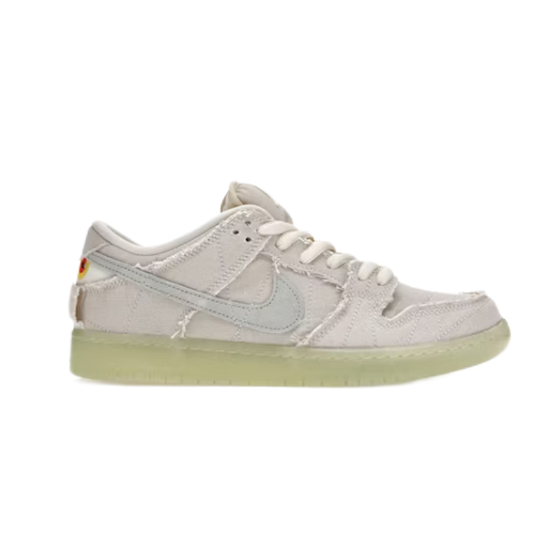 Nike Sneakers Dunk Low — DM0774-111