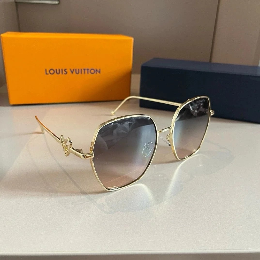 Louis Vuitton Eyewear Sunglasses — 6