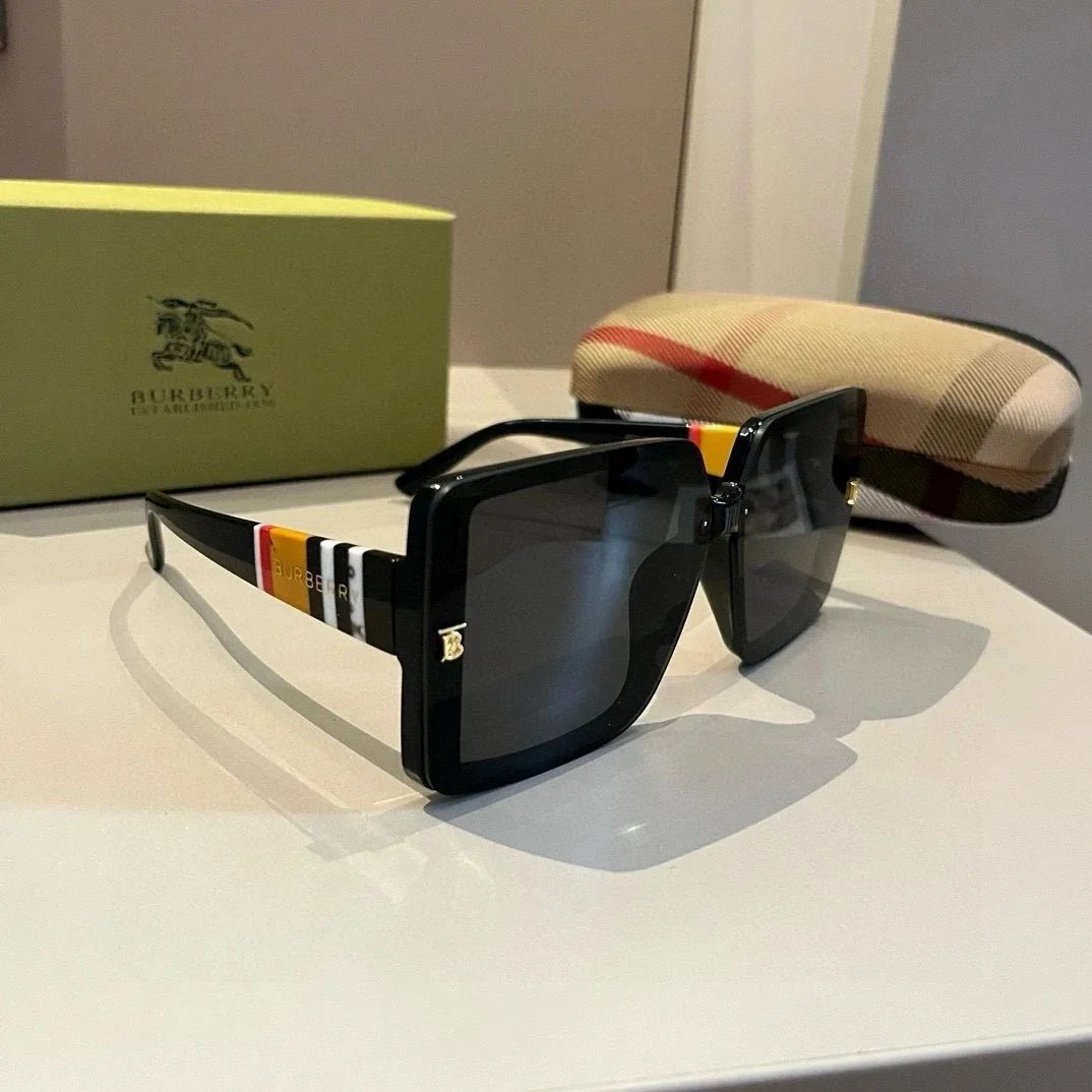 Burberry Eyewear Logo-accented sunglasses — 25