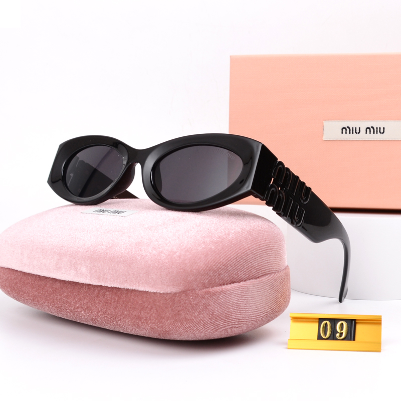 Miu Eyewear Logo-embellished sunglasses — 7