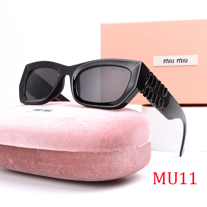 Miu Eyewear Logo-embellished sunglasses — 11