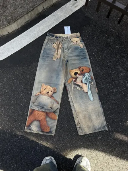 Design Teddy Bear Embroidered Distressed Wide-Leg Jeans - 1