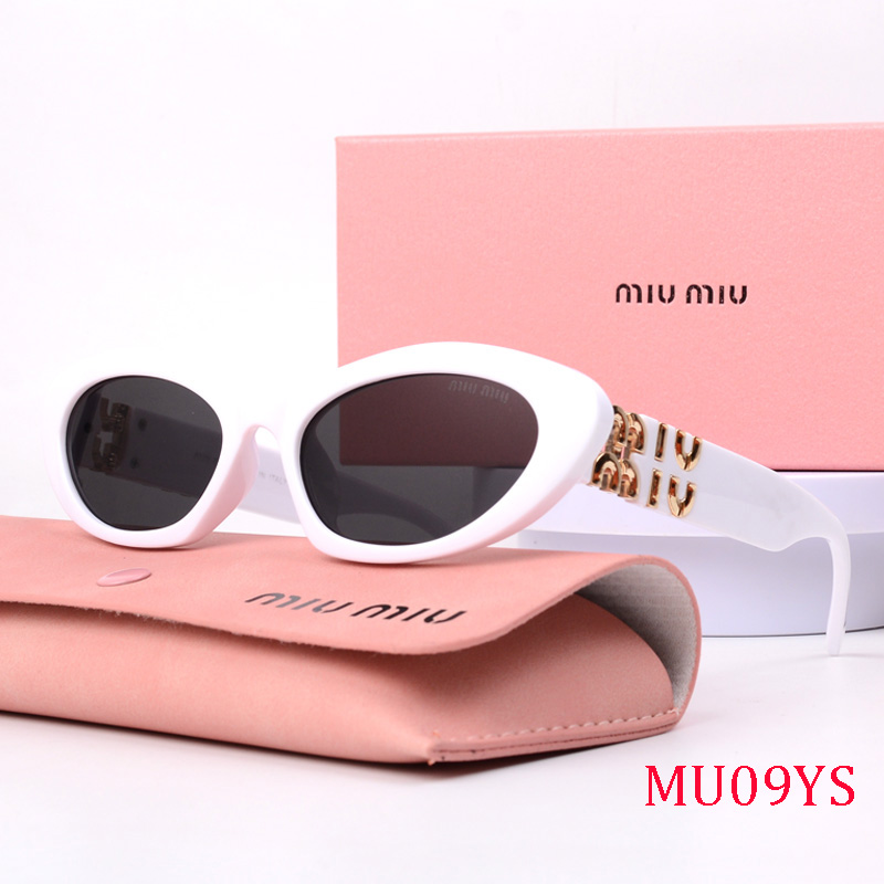 Miu Eyewear Logo-embellished sunglasses — 19
