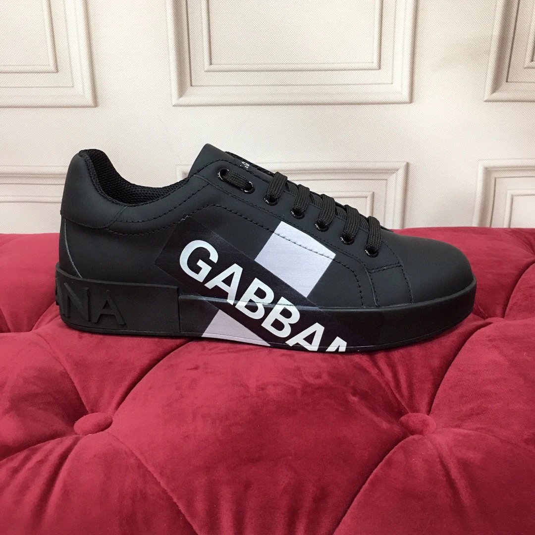 Dolce & Gabbana Sneakers Graffiti-print low-top — Black, picture color