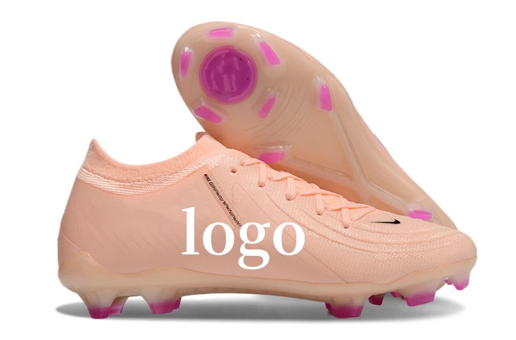 Nike Sneakers Low-Top Football Cleats — 28